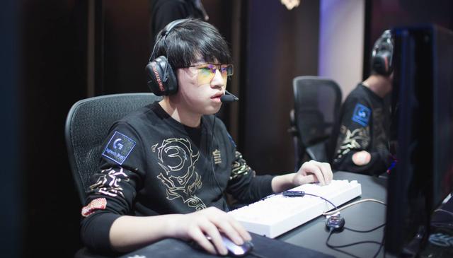 本篇以集锦 本篇以集锦